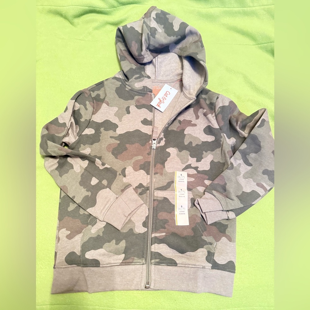 “SIZE SMALL” BOYS CAT & JACK HOODED SWEATER